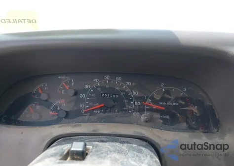 2001 Ford F-350 Lariat/Xl/Xlt z USA, uszkodzony, nr VIN 1FTSW31F11EA55735